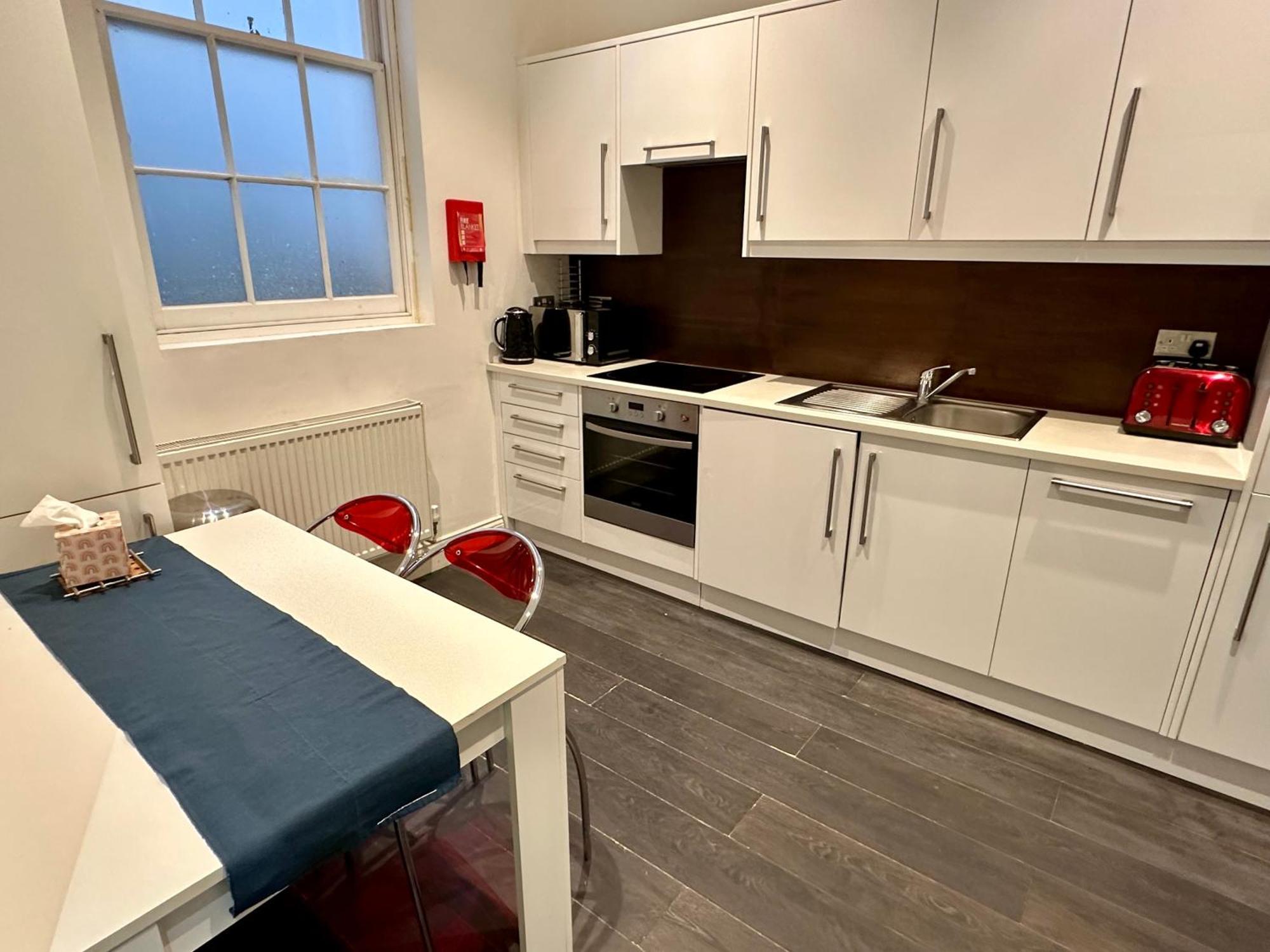 London Regency Apartment ภายนอก รูปภาพ